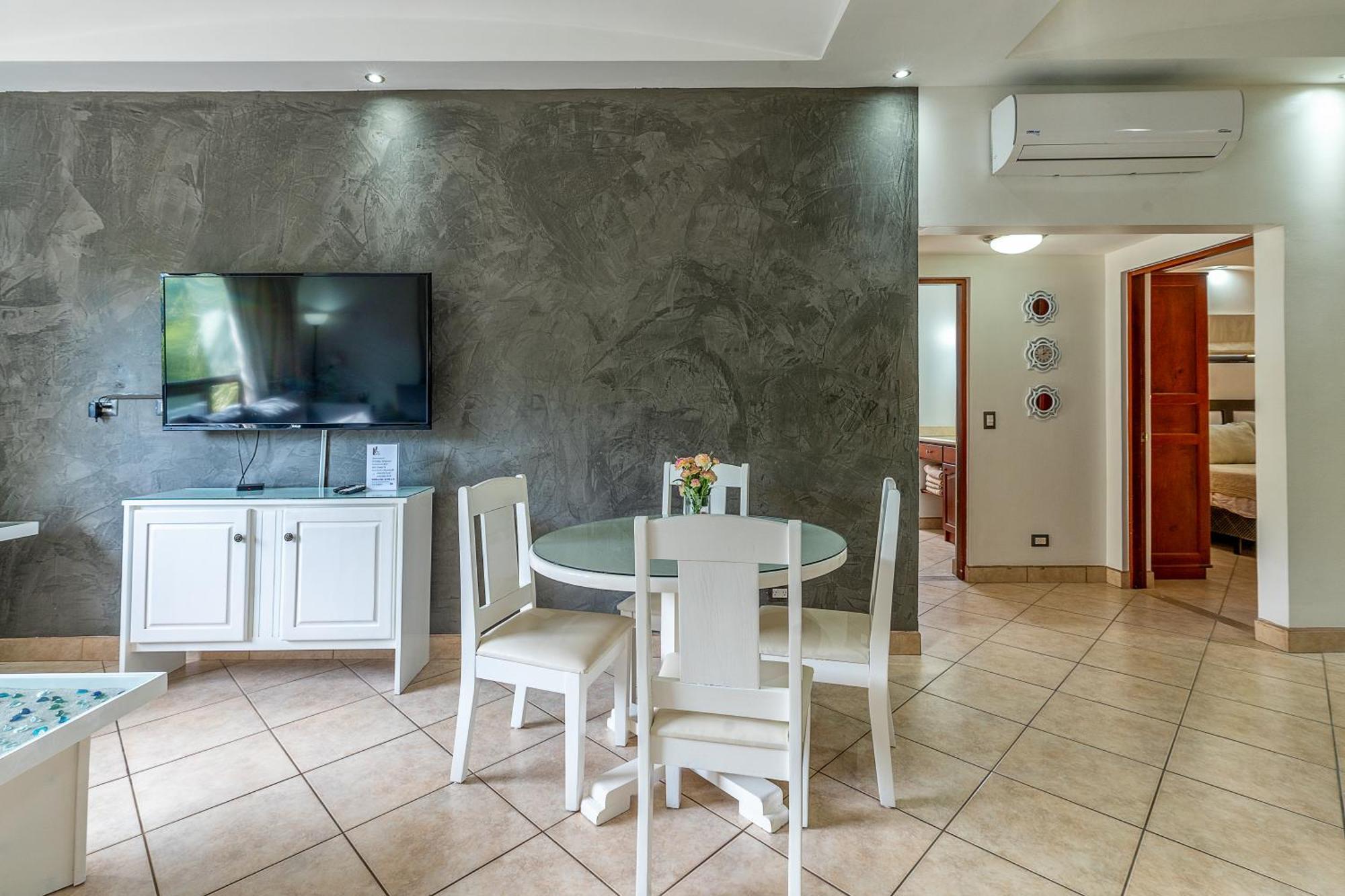 The Oaks Tamarindo Pool Front Condominiums Fast Wifi Extérieur photo